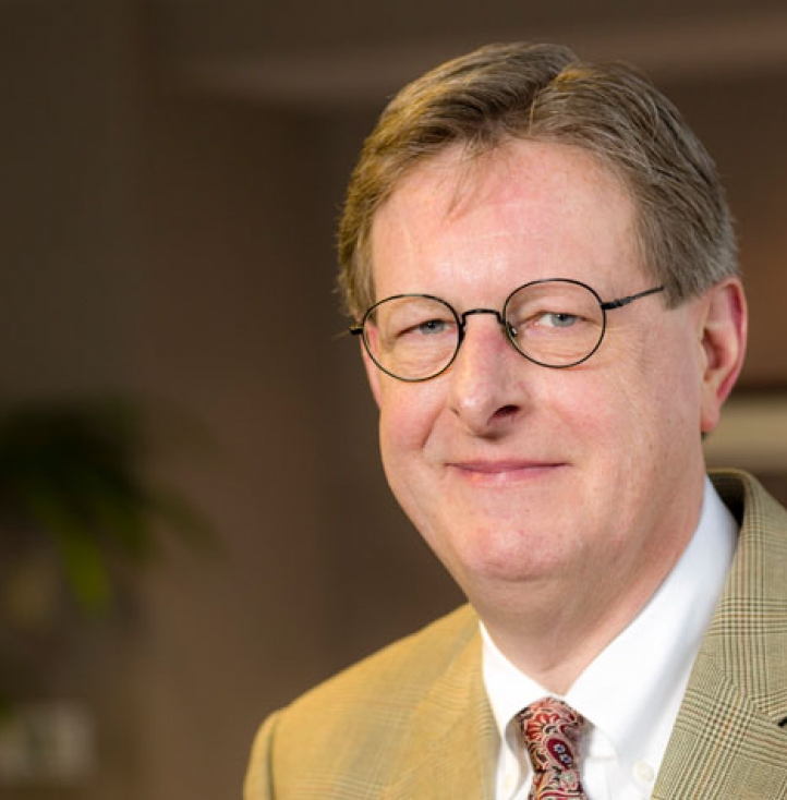 Robert Snyder